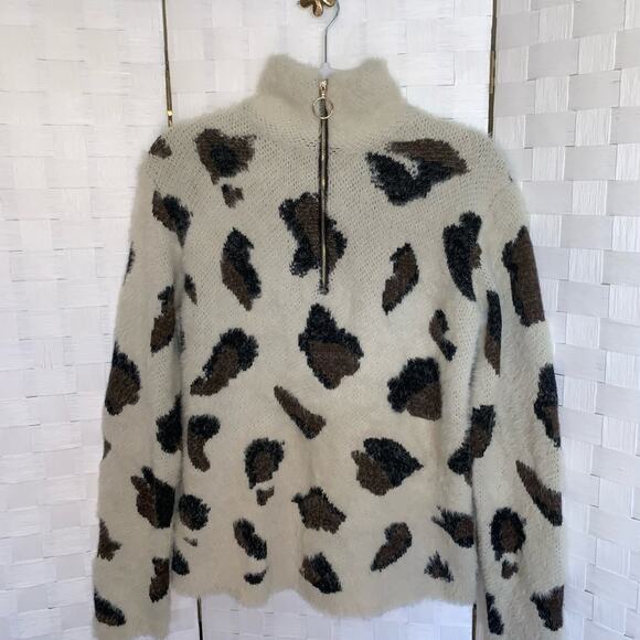 Entro Leopard Print Super Soft Quarter Zip Pullover Jacket Women’s Size Small - Picture 2 of 9